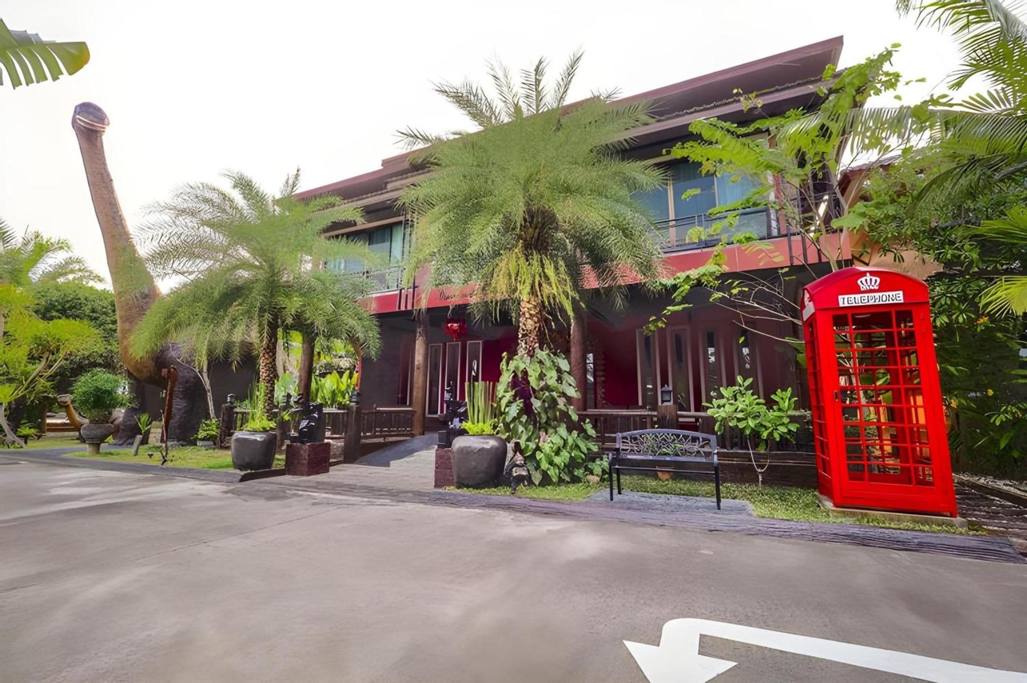 Capital O 727 Be One Resort Chiang Rai Exterior foto