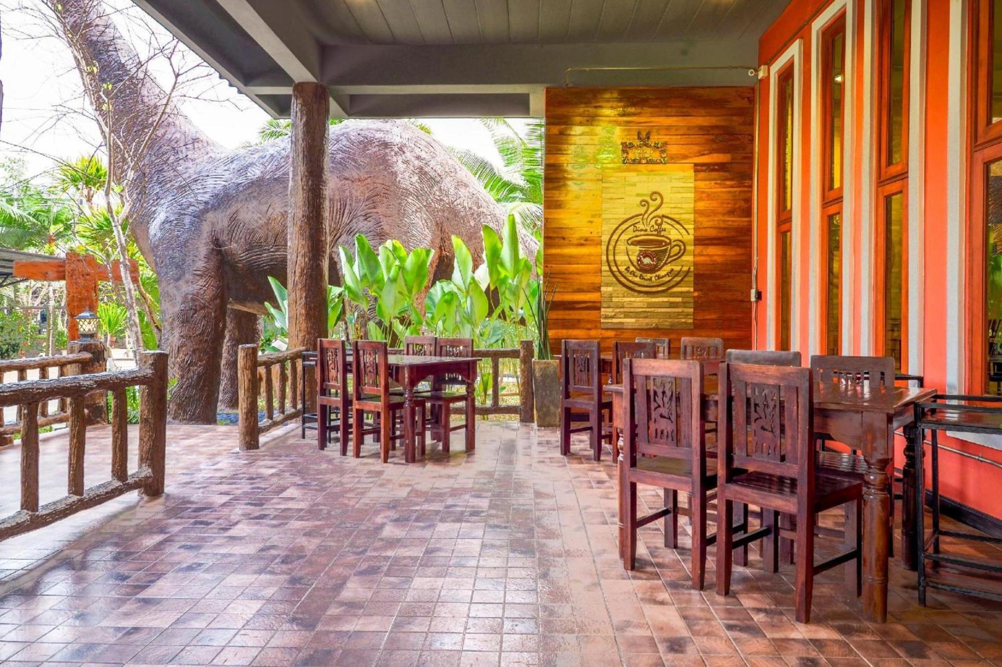 Capital O 727 Be One Resort Chiang Rai Exterior foto